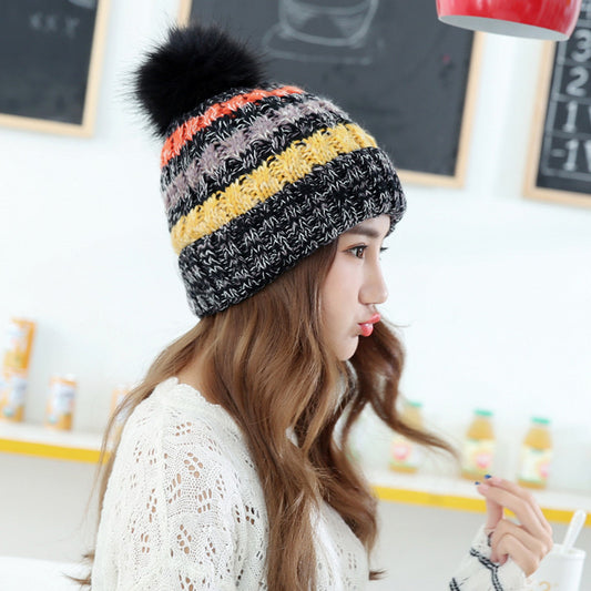 Multi color soft and comfortable winter hat for women 